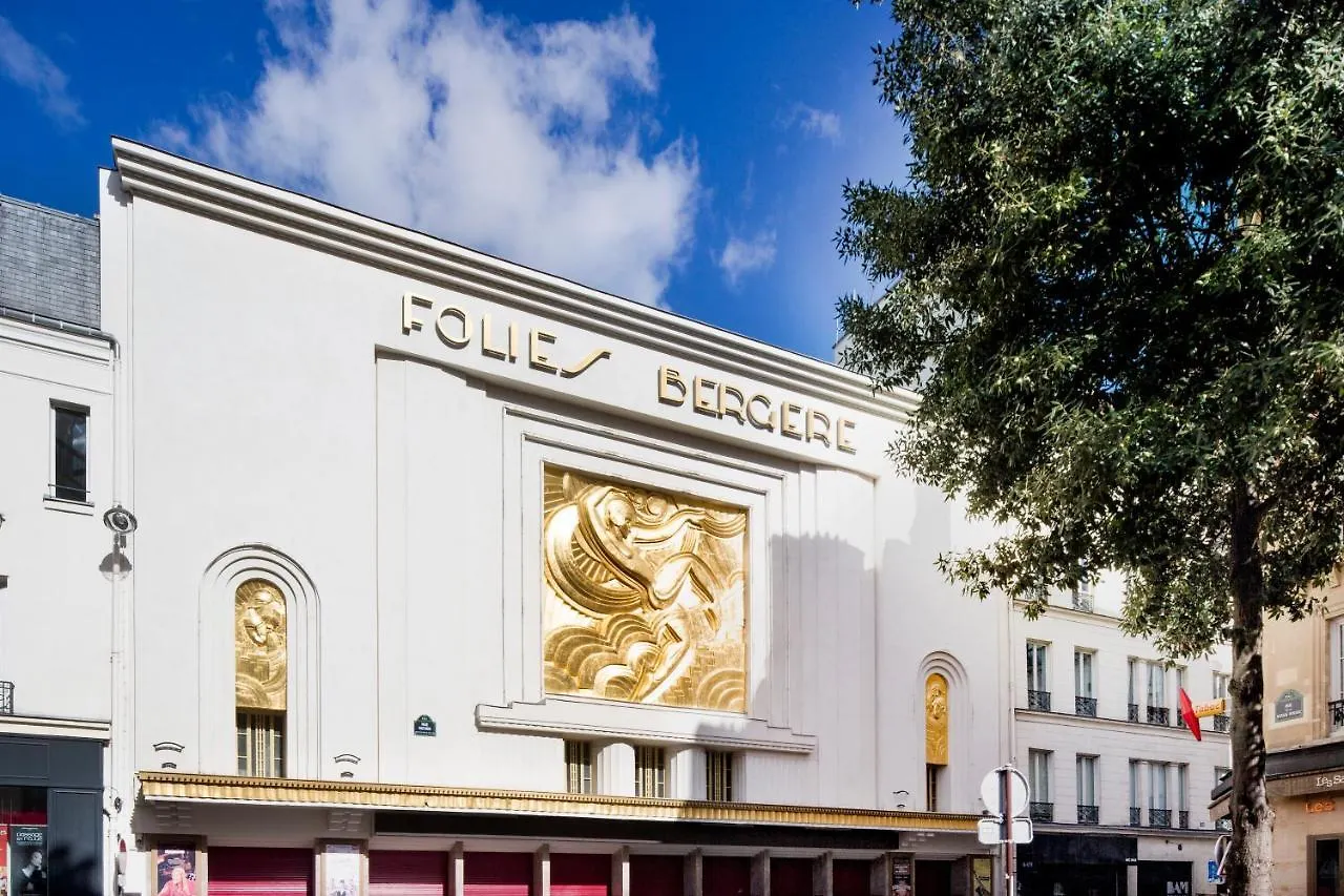 Hotel Maxim Opera Paris 4*,